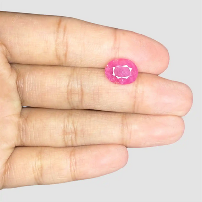 Natural Ruby Oval/Faceted Cut - 4.93 Carats