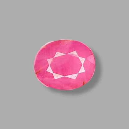 Natural Ruby Oval/Faceted Cut - 5.12 Carat