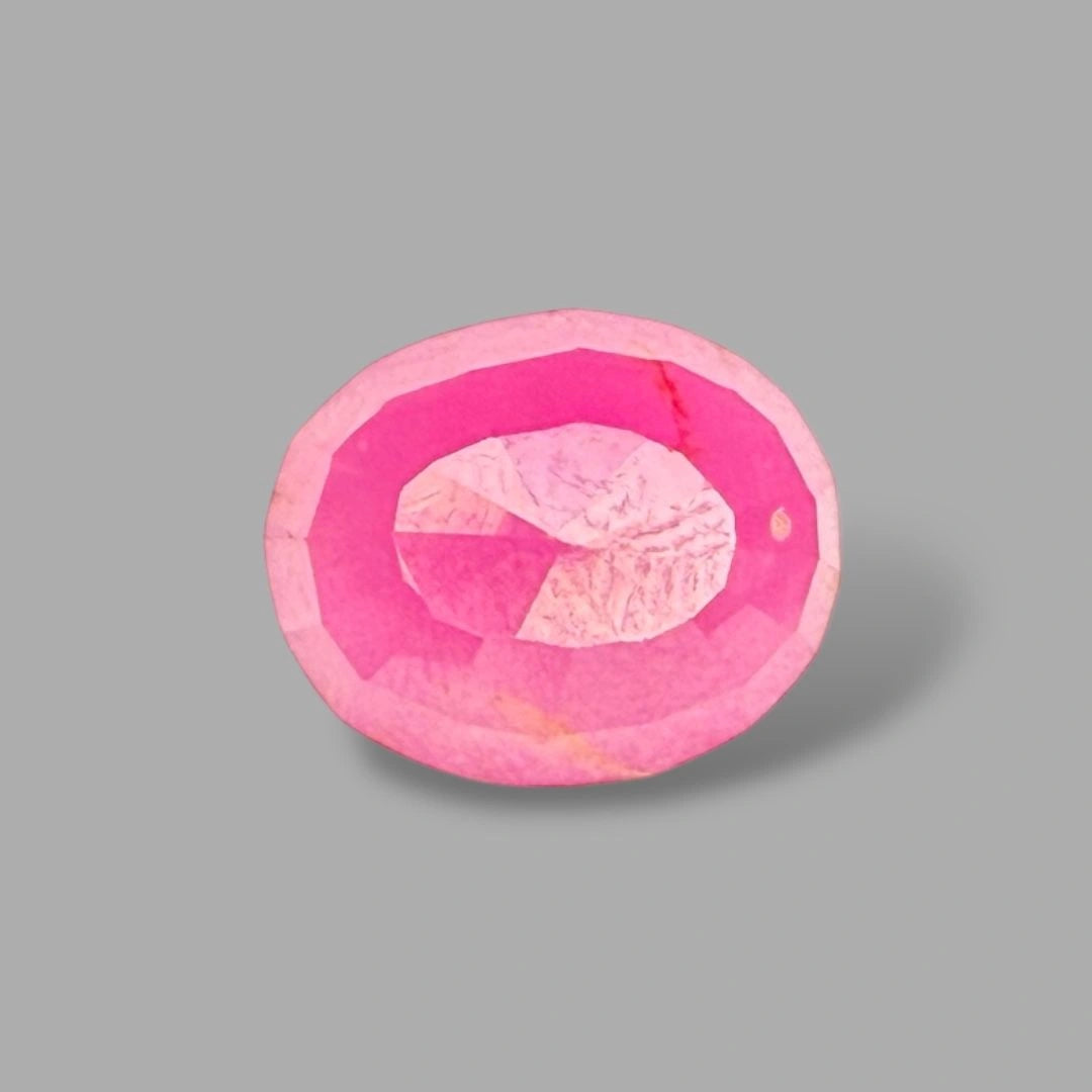 Natural Ruby Oval/Faceted Cut - 5.12 Carat