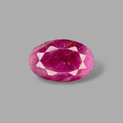 Natural Ruby Oval/Faceted Cut - 5.21 Carats