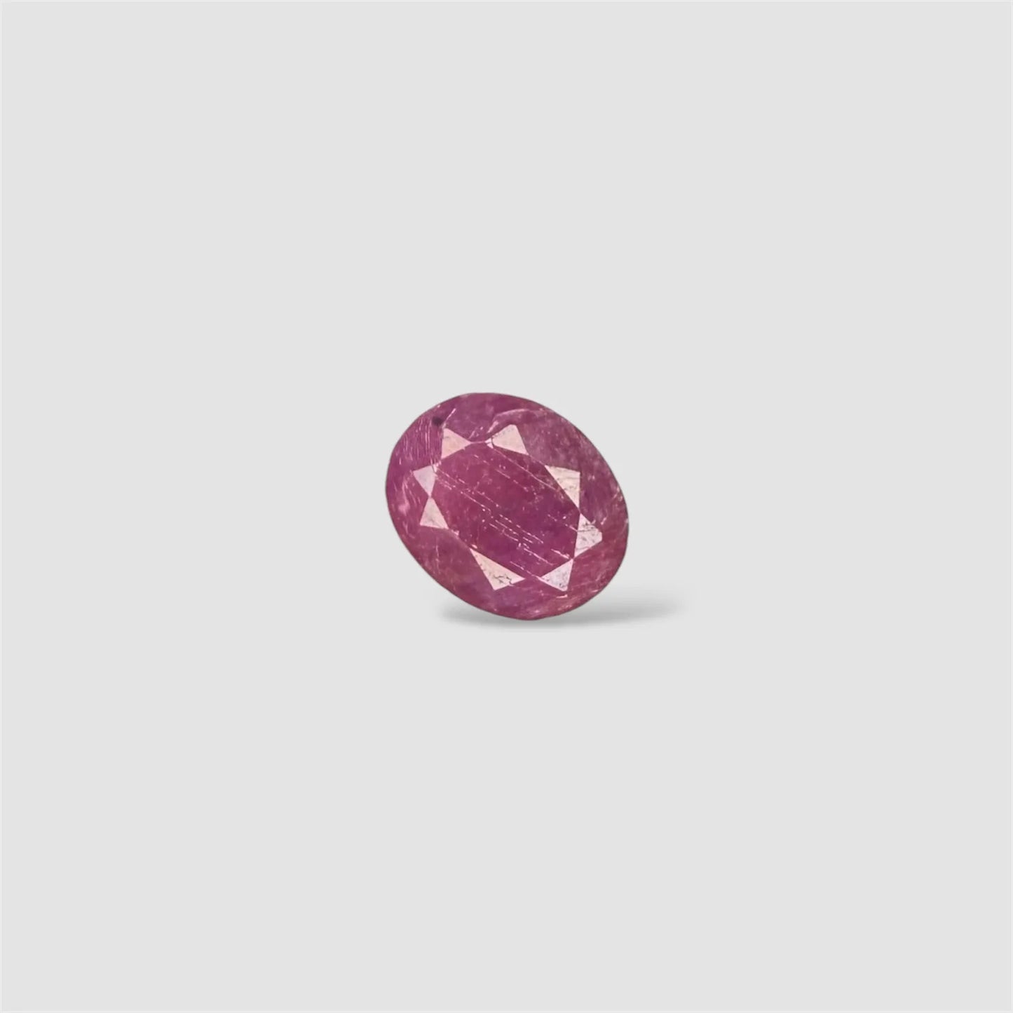 Natural Ruby Oval/Faceted Cut - 5.44 Carats