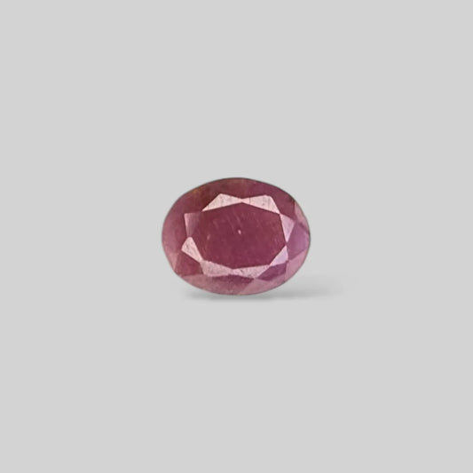 Natural Ruby Oval/Faceted Cut - 5.64 Carats
