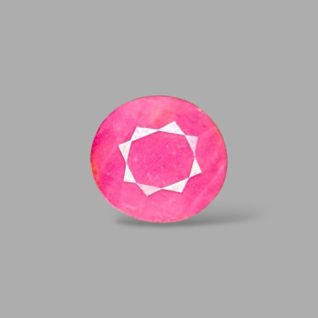 Natural Ruby Oval/Faceted Cut - 5.85 Carats