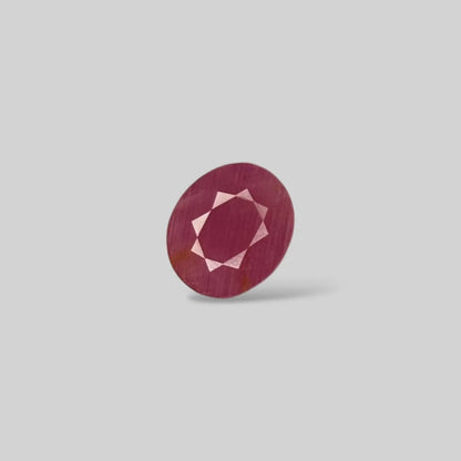 Natural Ruby Oval/Faceted Cut - 6.02 Carats