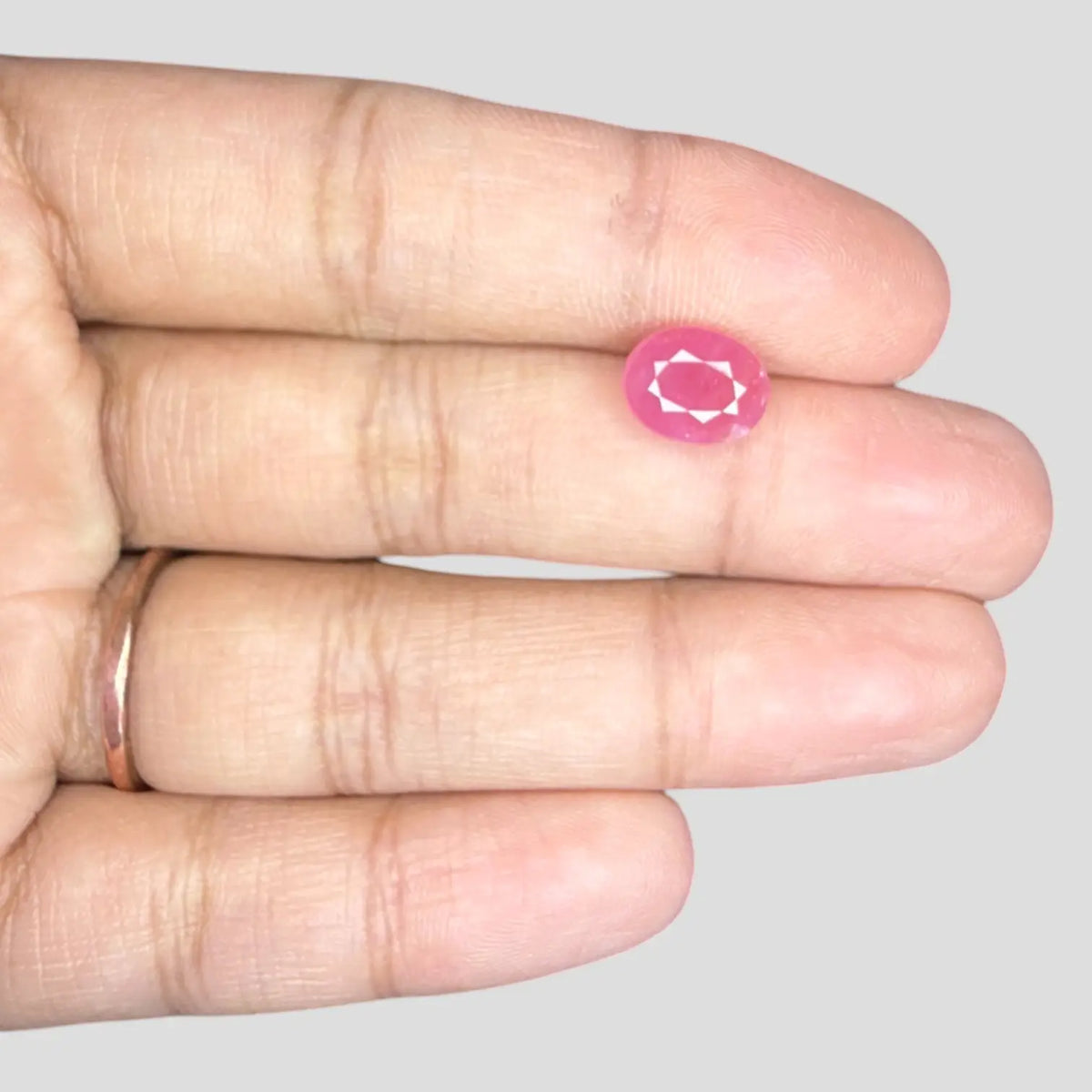 Natural Ruby Stone - Oval 2.84 Carats 9.12x7.39x4.20mm Size