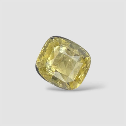 Natural Yellow Sapphire Cushion/Faceted Cut - 3.01 Carats