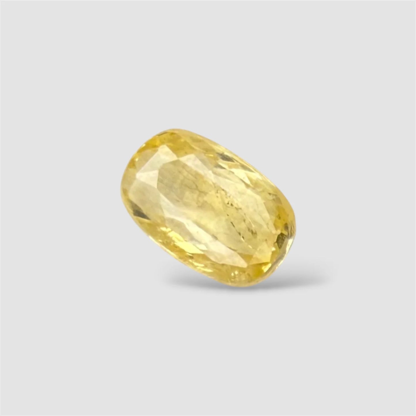 Natural Yellow Sapphire Cushion/Faceted Cut - 3.03 Carats
