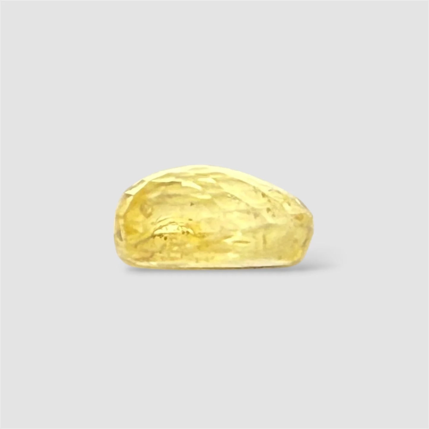 Natural Yellow Sapphire Cushion/Faceted Cut - 3.03 Carats