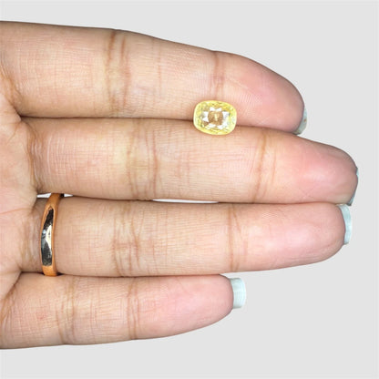 Natural Yellow Sapphire Cushion/Faceted Cut - 3.06 Carats