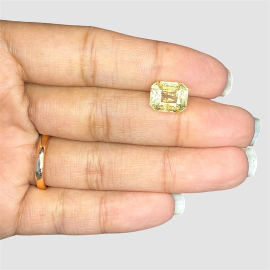Natural Yellow Sapphire Octagon/Faceted Cut - 5.04 Carats