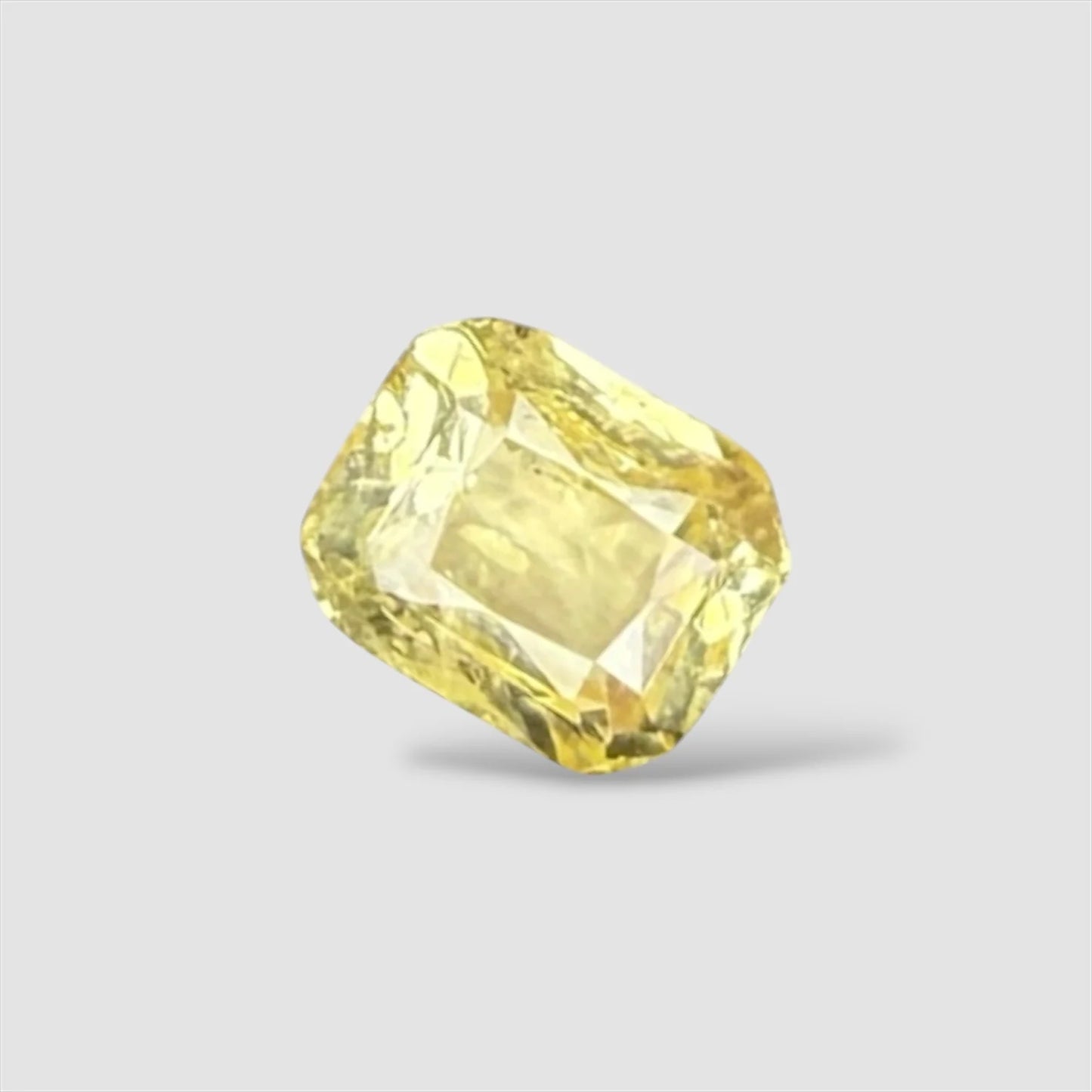 Natural Yellow Sapphire Octagon/Faceted Cut - 5.04 Carats