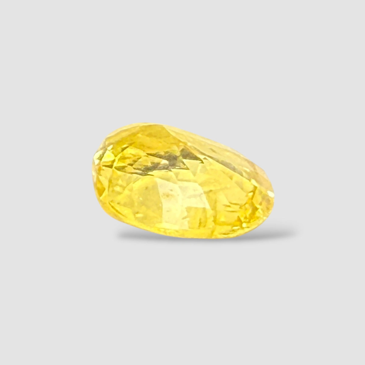Natural Yellow Sapphire Oval Mixed Cut - 4.14 Carats