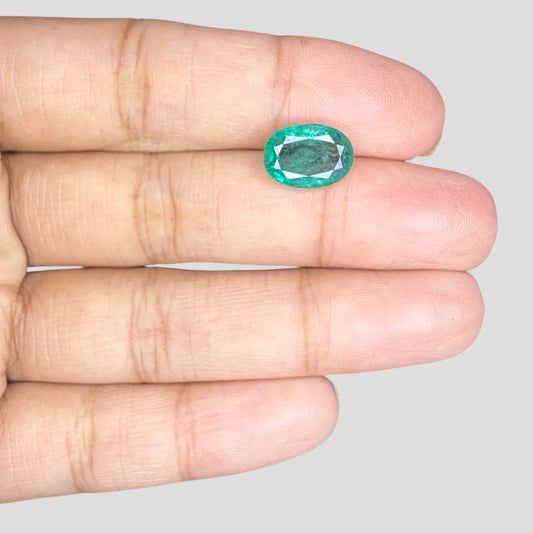 Original Emerald Stone for Sale In Oval Mixed Cut Shape 2.69 Carats 10.92x7.88x4.69mm Size